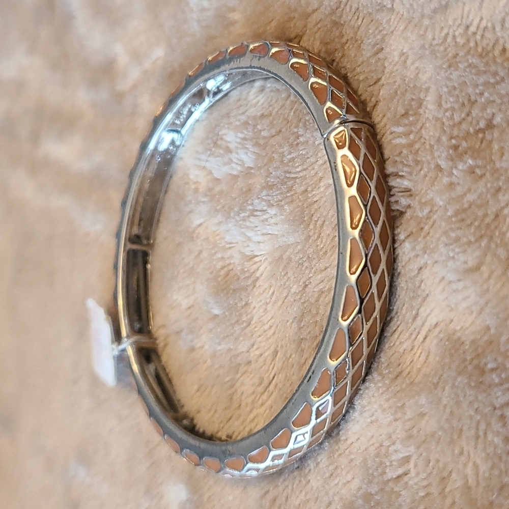 Lia Sophia Honey Lust Stretch Bracelet
